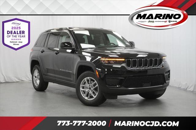 2025 Jeep Grand Cherokee GRAND CHEROKEE LAREDO X 4X4