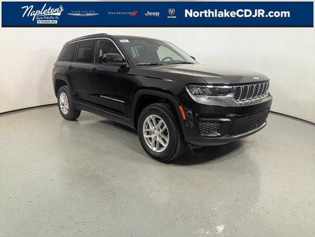 2025 Jeep Grand Cherokee GRAND CHEROKEE LAREDO X 4X4