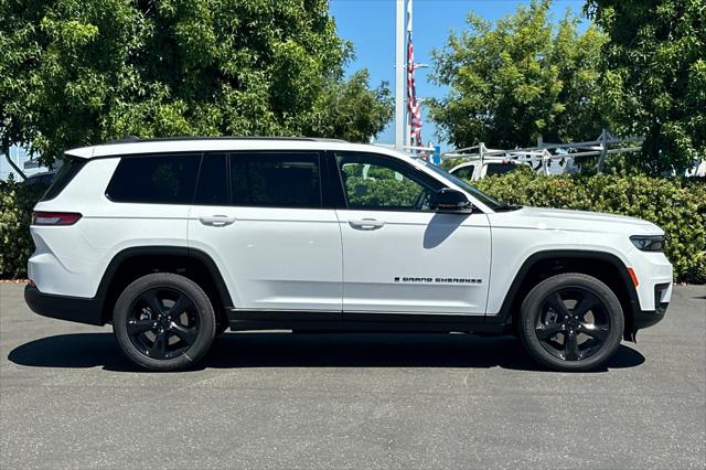 2025 Jeep Grand Cherokee GRAND CHEROKEE L ALTITUDE X 4X4 2025 Jeep Grand Cherokee GRAND CHEROKEE L ALTITUDE X 4X4