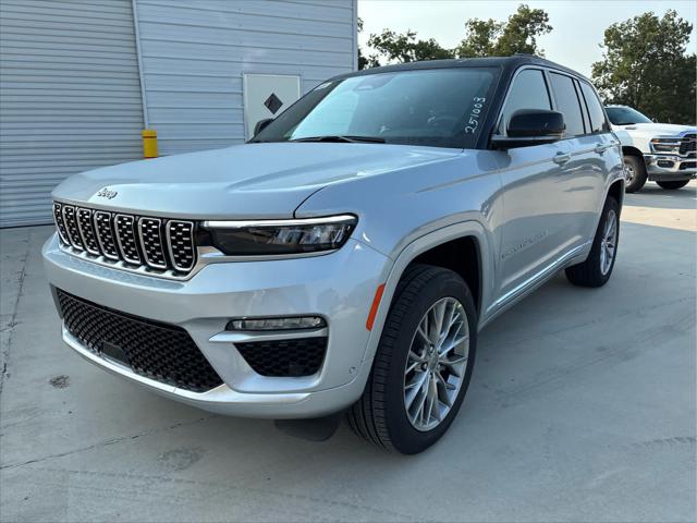 2025 Jeep Grand Cherokee GRAND CHEROKEE SUMMIT 4X4