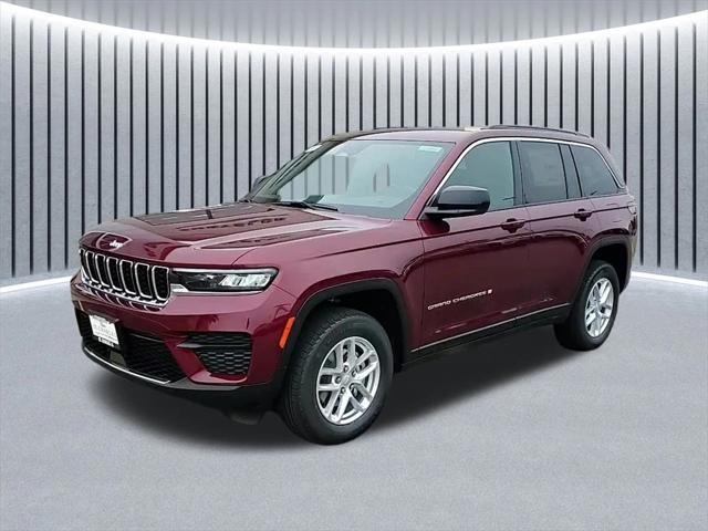 2025 Jeep Grand Cherokee GRAND CHEROKEE LAREDO X 4X4