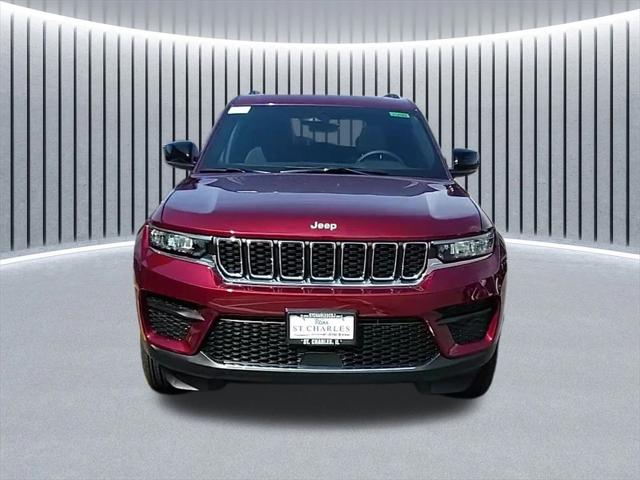 2025 Jeep Grand Cherokee GRAND CHEROKEE LAREDO X 4X4