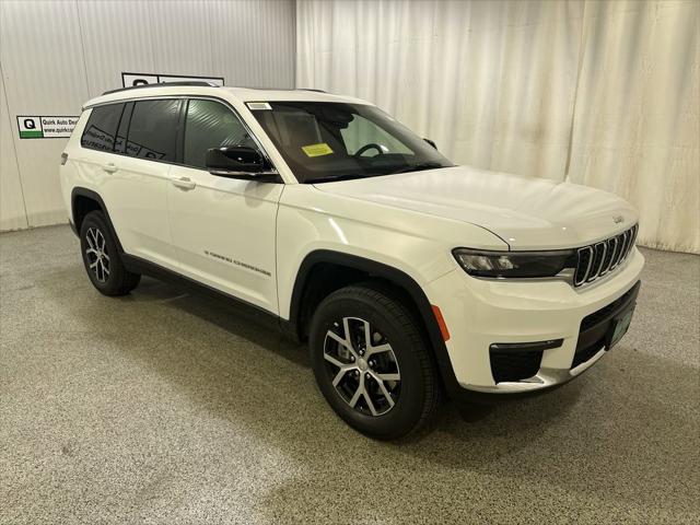 2025 Jeep Grand Cherokee GRAND CHEROKEE L LIMITED 4X4