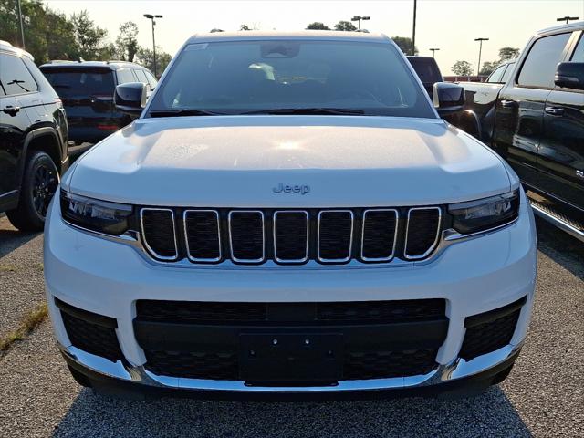 2025 Jeep Grand Cherokee GRAND CHEROKEE L LAREDO X 4X4