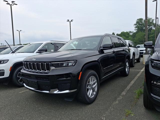 2025 Jeep Grand Cherokee GRAND CHEROKEE L LAREDO X 4X4