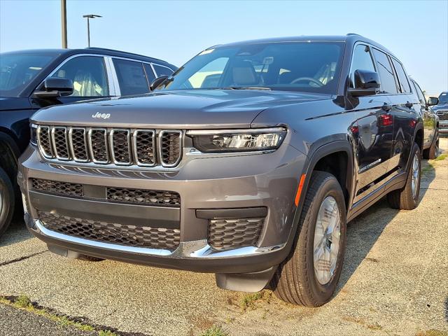 2025 Jeep Grand Cherokee GRAND CHEROKEE L LAREDO X 4X4