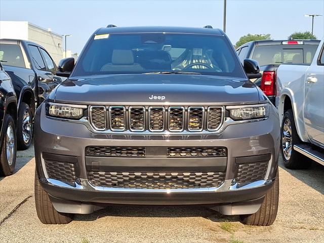 2025 Jeep Grand Cherokee GRAND CHEROKEE L LAREDO X 4X4