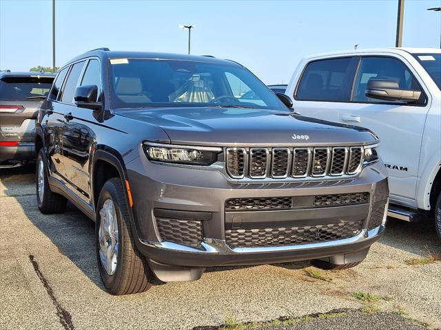 2025 Jeep Grand Cherokee GRAND CHEROKEE L LAREDO X 4X4