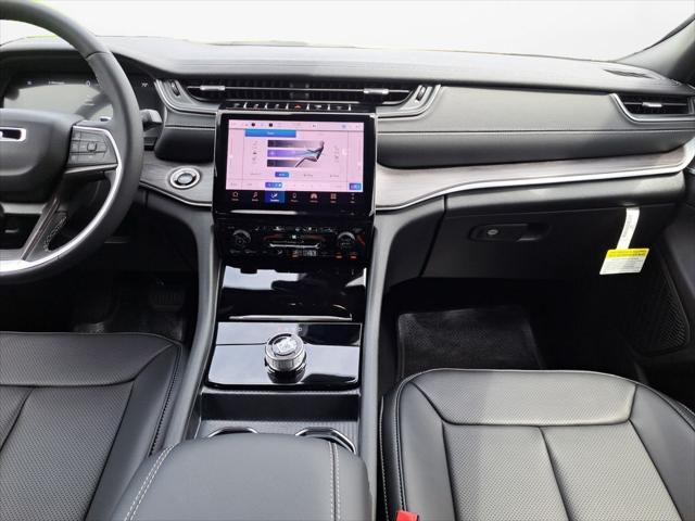 2025 Jeep Grand Cherokee GRAND CHEROKEE L LIMITED 4X2