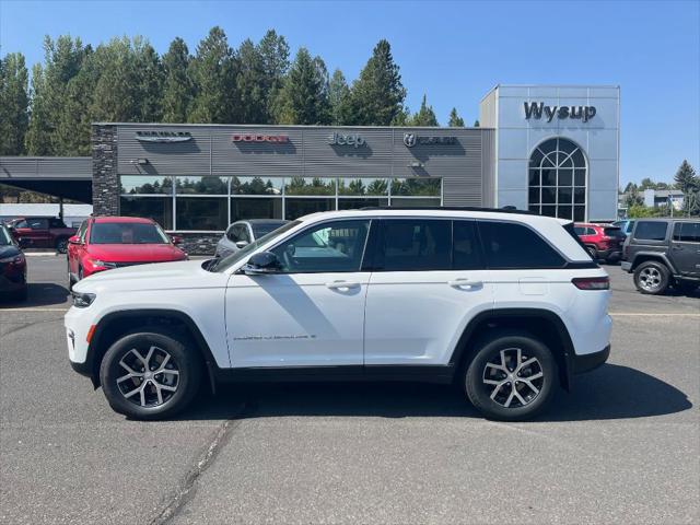 2025 Jeep Grand Cherokee GRAND CHEROKEE LIMITED 4X4