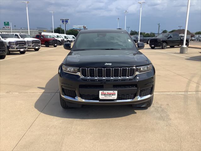 2025 Jeep Grand Cherokee GRAND CHEROKEE L LAREDO 4X2