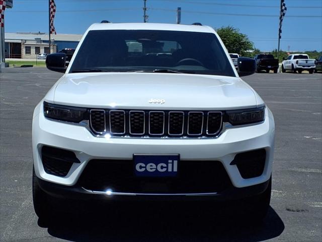 2025 Jeep Grand Cherokee GRAND CHEROKEE LAREDO X 4X2