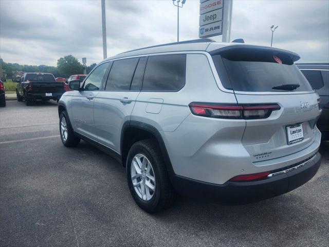2025 Jeep Grand Cherokee GRAND CHEROKEE L LAREDO X 4X2
