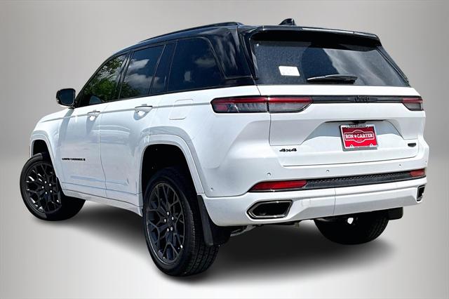 2025 Jeep Grand Cherokee GRAND CHEROKEE SUMMIT 4X4