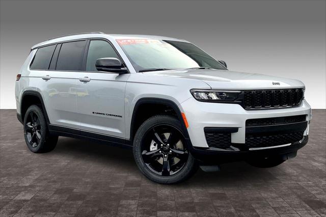 2025 Jeep Grand Cherokee GRAND CHEROKEE L ALTITUDE X 4X4