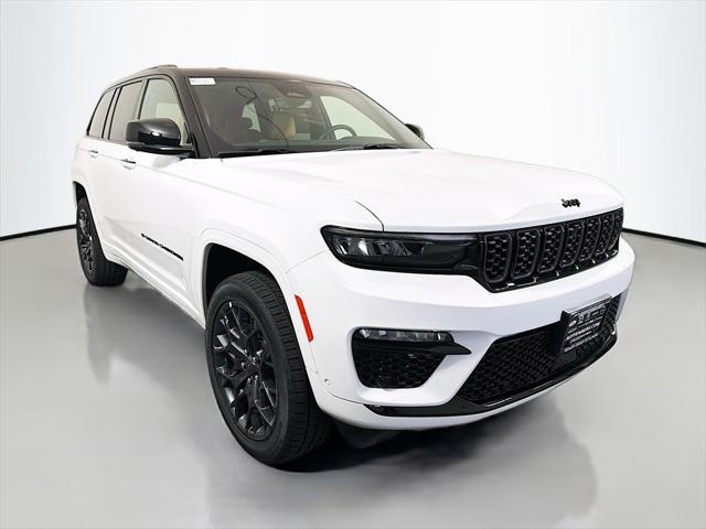 2025 Jeep Grand Cherokee GRAND CHEROKEE SUMMIT 4X4