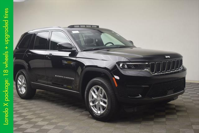 2025 Jeep Grand Cherokee GRAND CHEROKEE LAREDO X 4X4