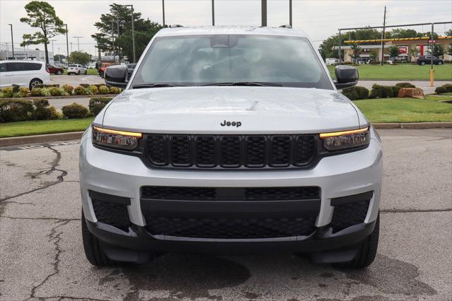 2025 Jeep Grand Cherokee GRAND CHEROKEE L ALTITUDE X 4X4