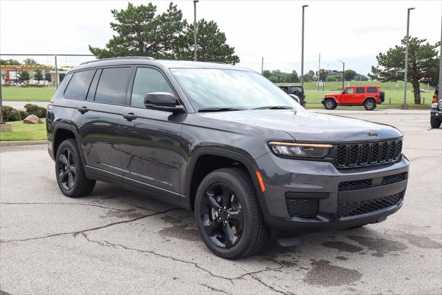 2025 Jeep Grand Cherokee GRAND CHEROKEE L ALTITUDE X 4X4