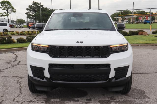 2025 Jeep Grand Cherokee GRAND CHEROKEE L ALTITUDE X 4X4