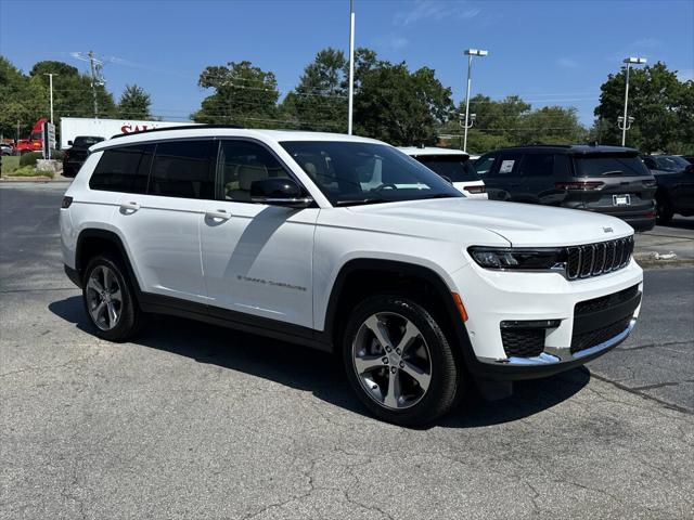 2025 Jeep Grand Cherokee GRAND CHEROKEE L LIMITED 4X4