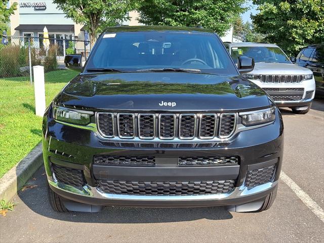 2025 Jeep Grand Cherokee GRAND CHEROKEE L LAREDO X 4X4