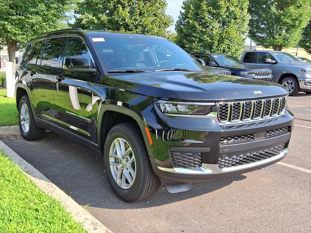 2025 Jeep Grand Cherokee GRAND CHEROKEE L LAREDO X 4X4
