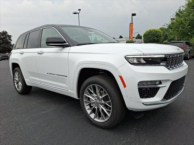 2025 Jeep Grand Cherokee GRAND CHEROKEE SUMMIT 4X4