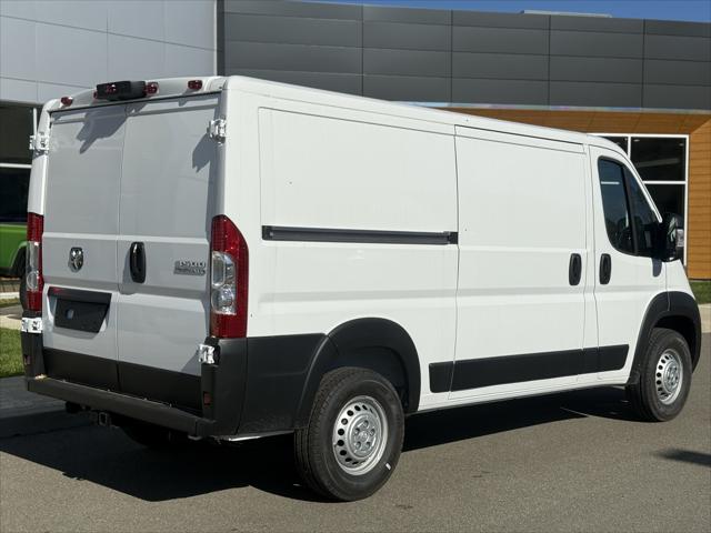 2025 RAM Ram ProMaster RAM PROMASTER 3500 TRADESMAN CARGO VAN LOW ROOF 136 WB