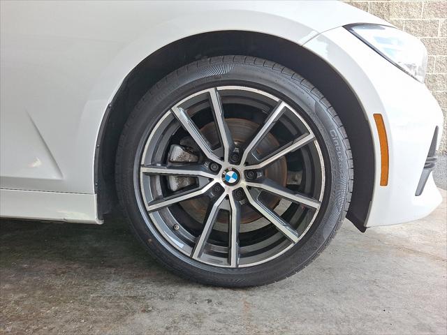 2022 BMW 330i 330i