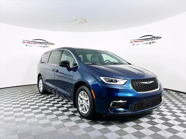 2025 Chrysler Pacifica PACIFICA SELECT