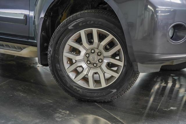 2010 Nissan Pathfinder LE