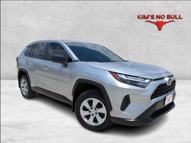 2023 Toyota RAV4 LE