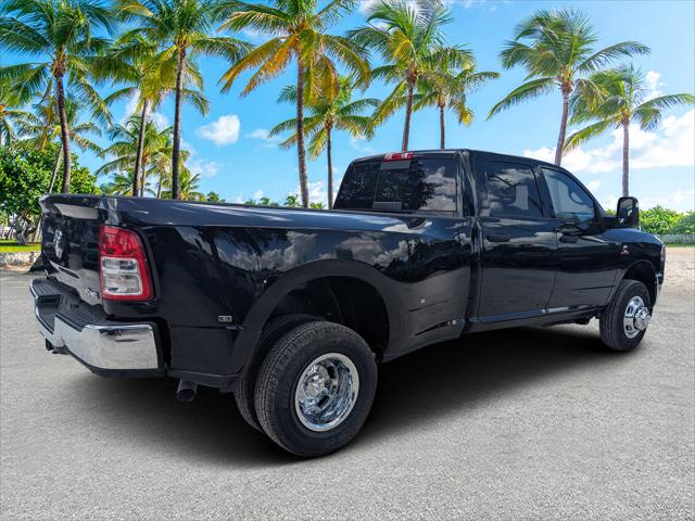 2024 RAM Ram 3500 RAM 3500 TRADESMAN CREW CAB 4X4 8 BOX