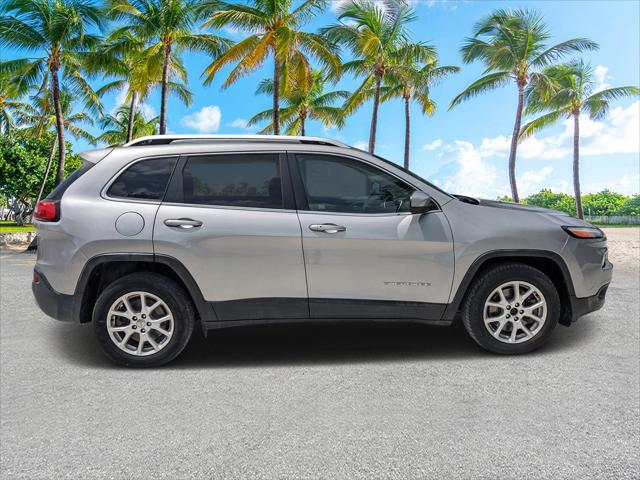 2018 Jeep Cherokee Latitude Plus FWD