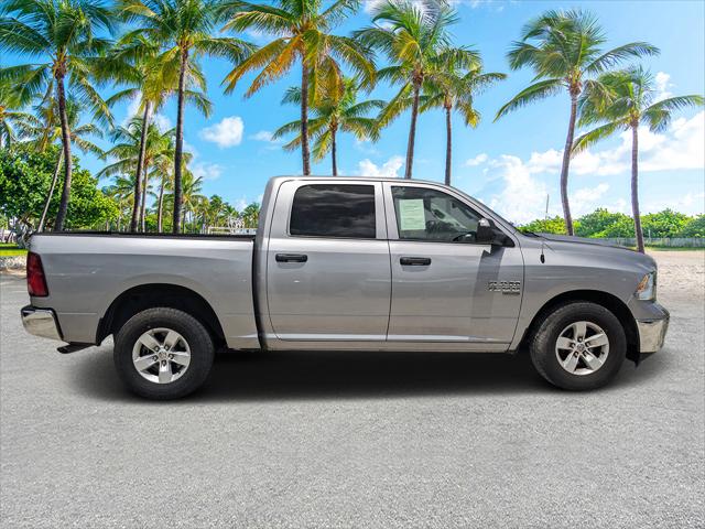 2023 RAM 1500 Classic SLT Crew Cab 4x2 57 Box
