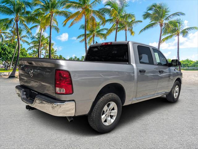 2023 RAM 1500 Classic SLT Crew Cab 4x2 57 Box