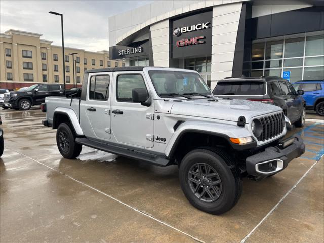 2024 Jeep Gladiator Sport S
