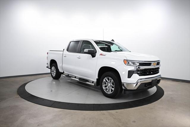 2023 Chevrolet Silverado 1500 4WD Crew Cab Standard Bed LT