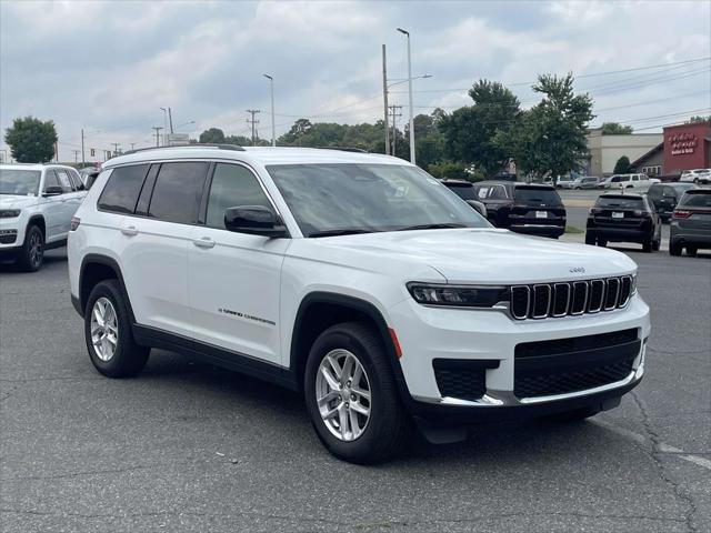 2023 Jeep Grand Cherokee L Laredo 4x4