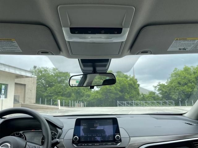 2023 Nissan Altima SV FWD