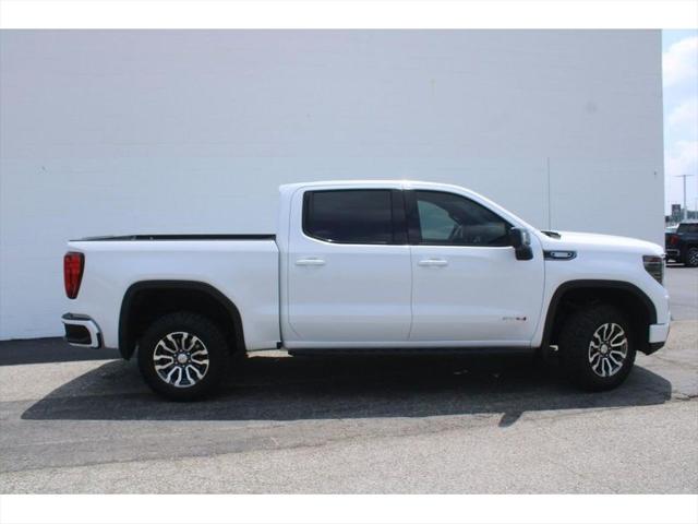 2023 GMC Sierra 1500 4WD Crew Cab Short Box AT4