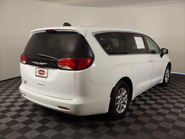 2023 Chrysler Voyager LX 2023 Chrysler Voyager LX