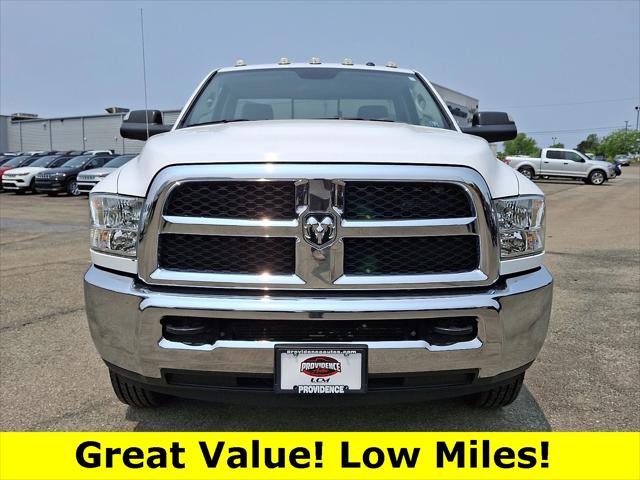 2018 RAM 3500 Tradesman Regular Cab 4x4 8 Box