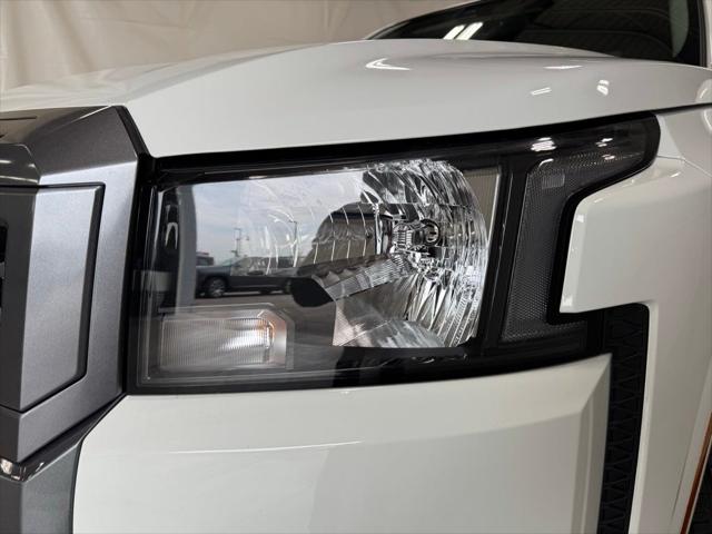 2025 Nissan Frontier King Cab SV 4x4