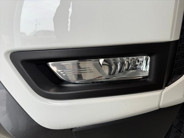 2025 Nissan Frontier King Cab SV 4x4