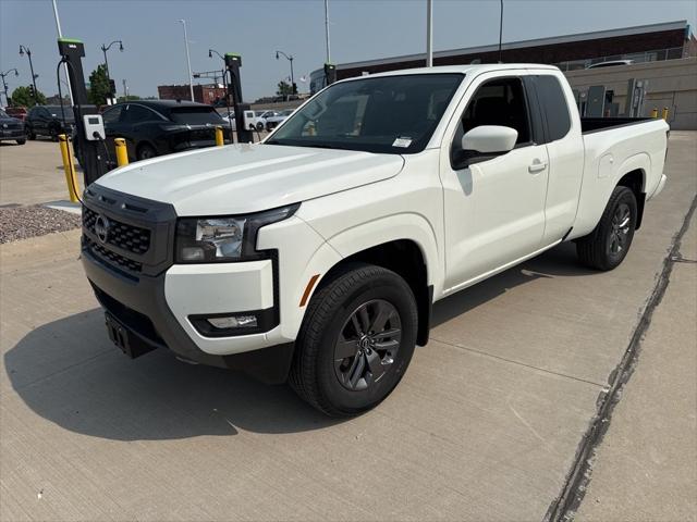 2025 Nissan Frontier King Cab SV 4x4