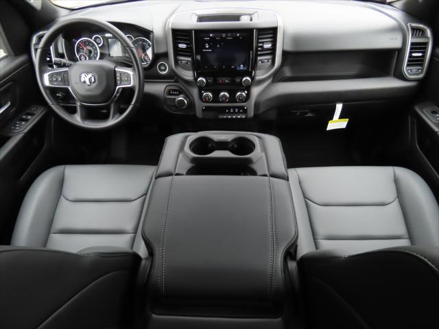 2025 RAM Ram 1500 RAM 1500 TRADESMAN CREW CAB 4X2 57 BOX
