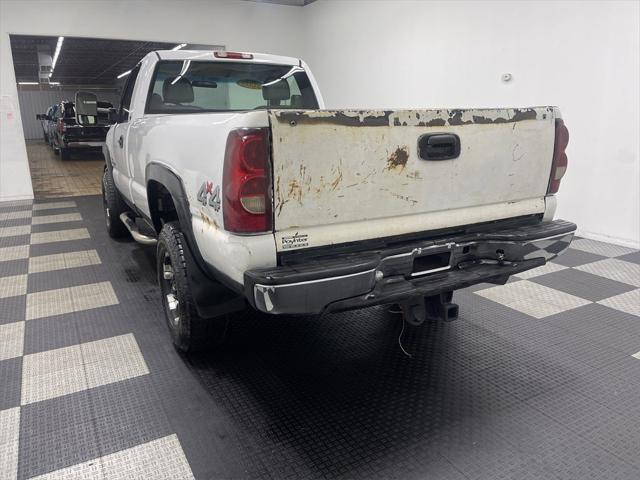 2003 Chevrolet Silverado 2500HD Base