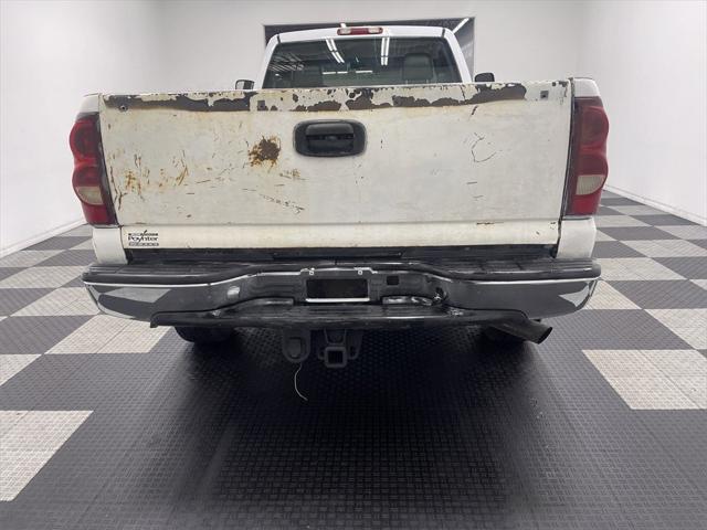 2003 Chevrolet Silverado 2500HD Base